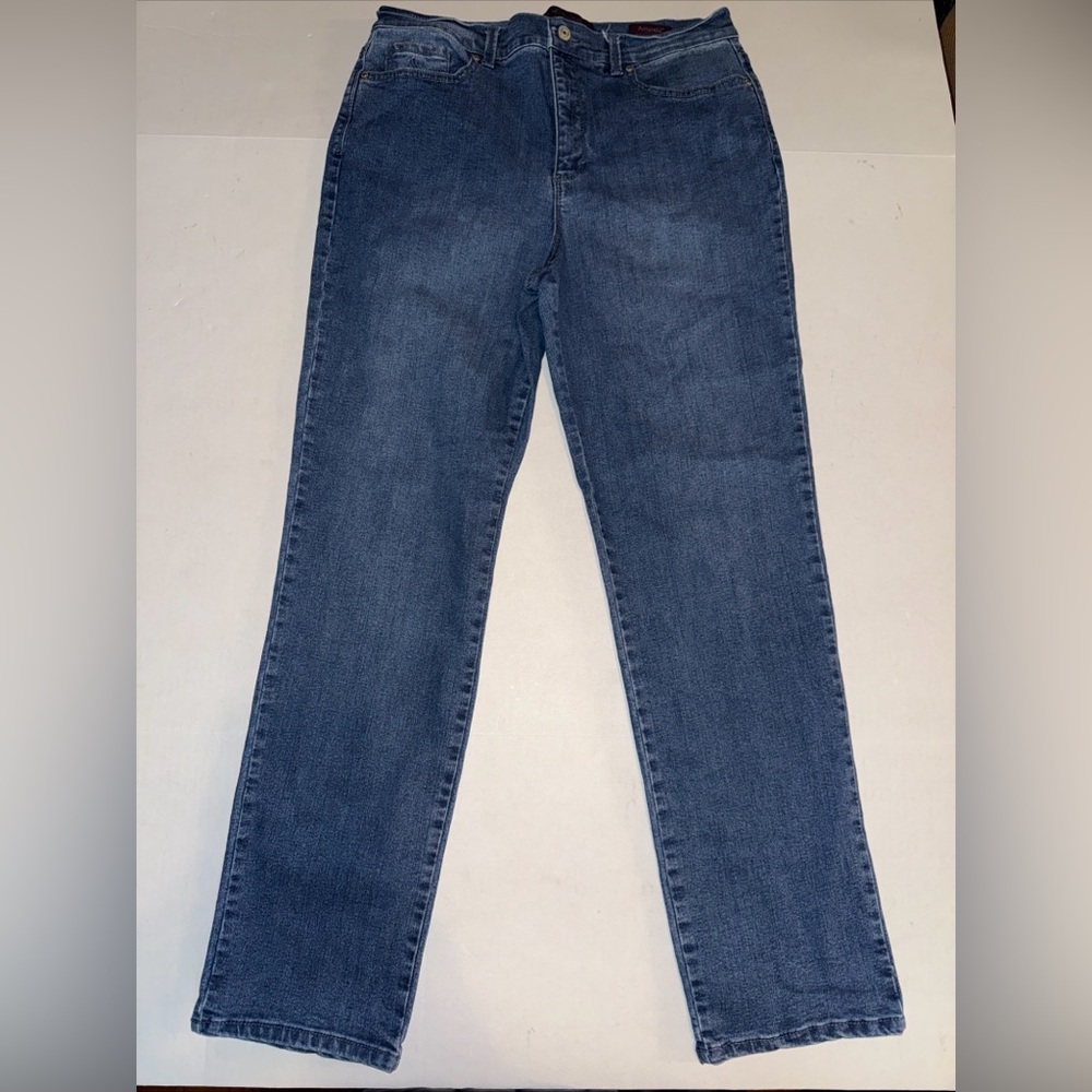 Gloria Vanderbilt Amanda Size 12 Women’s Jeans Straight Blue